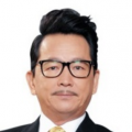 校花被惩罚下面放震蛋上课