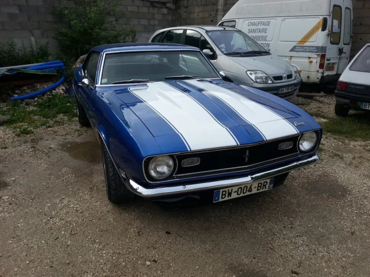 Peinture complète d'une voiture de collection à Villard-de-Lans